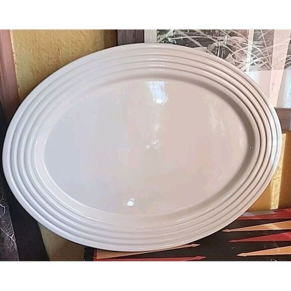PAMPERED CHEF NEW TRADITIONS COLLECTION STONEWARE WHITE IVORY VANILLA‎ PLATTER